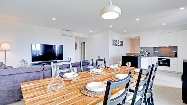Rental apartment with terrace & pool | Pet-friendly — photo 3