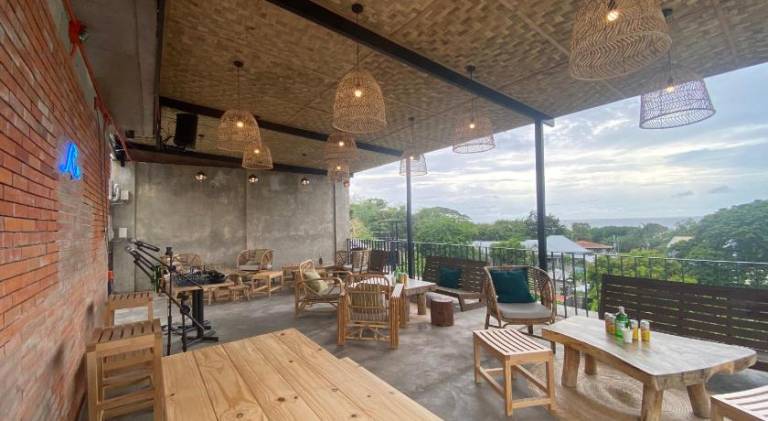 Shorebreak Hostel San Juan La Union — photo 3
