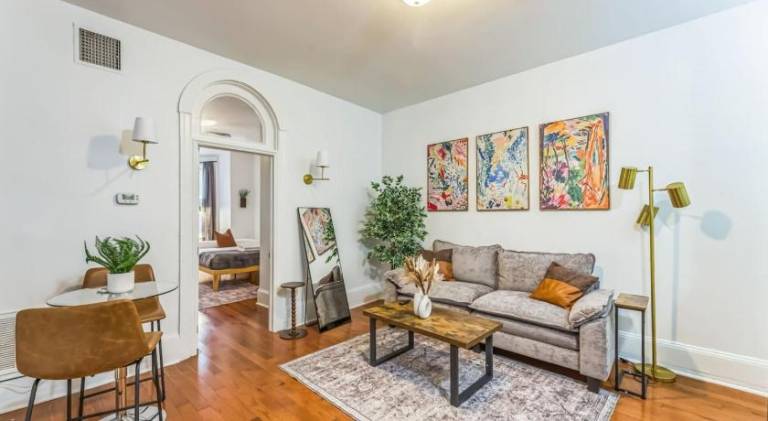 Apartment | Next to Liberty Place | Good for workation | Pets are welcome in Philadelphia, PA