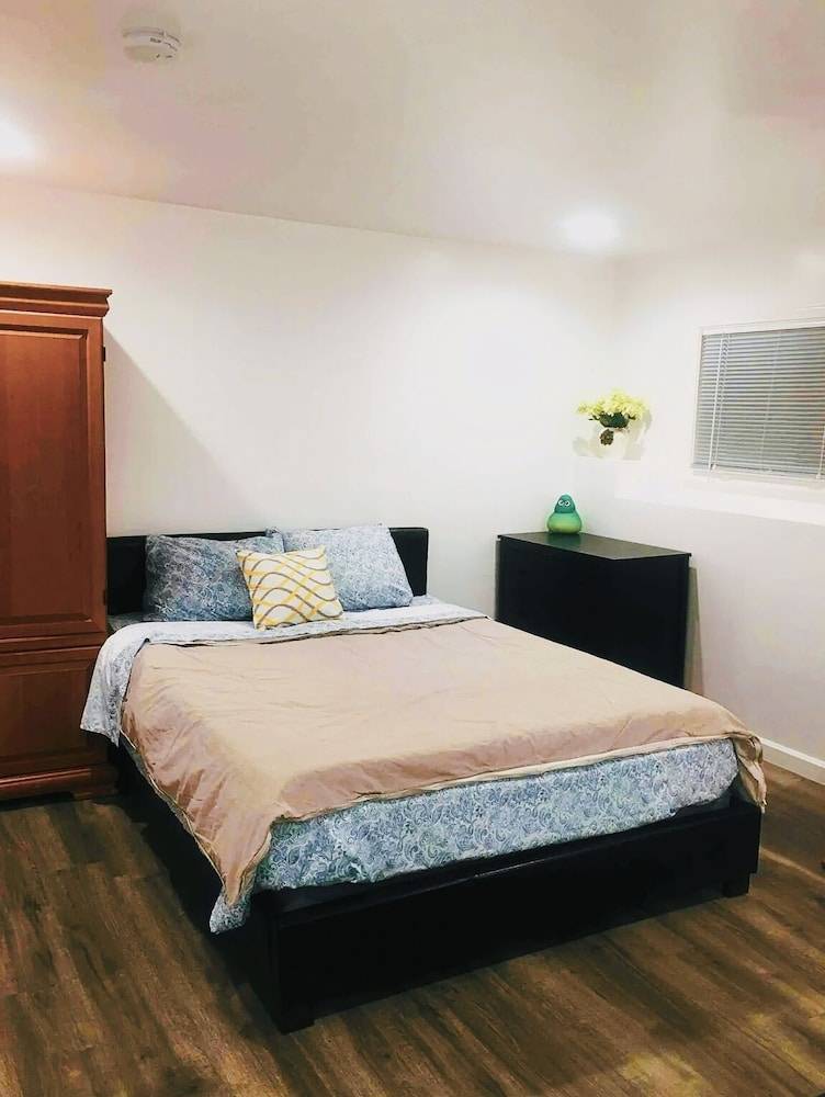 Accommodation  Paradise Valley