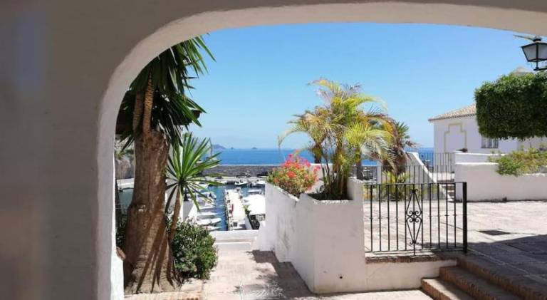 Big apartment | Close to the beach | Pets allowed in Almunecar