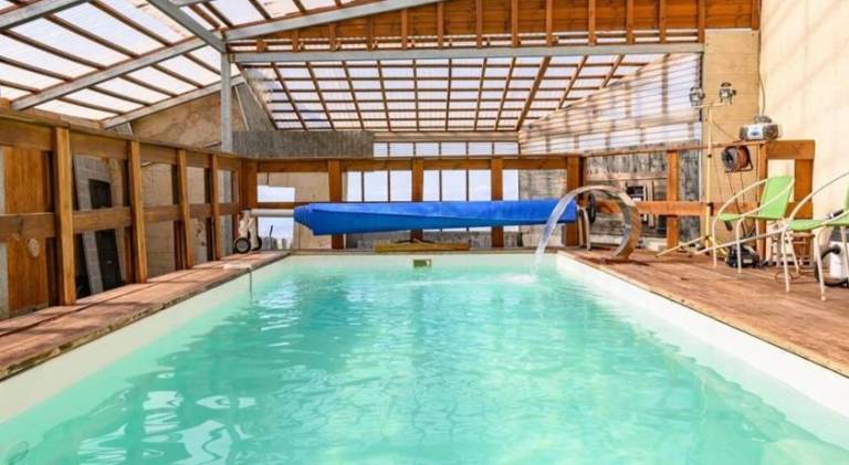 Rental apartment with pool — photo 2