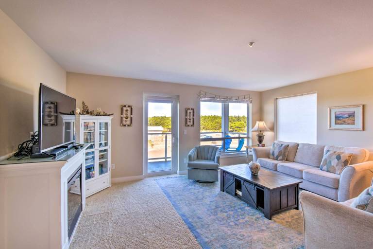 Condo  Westport