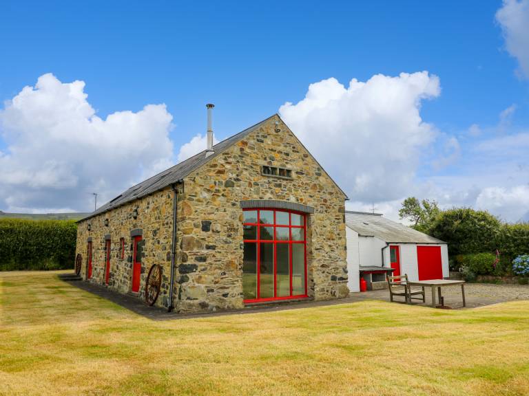 Cottage  Newport