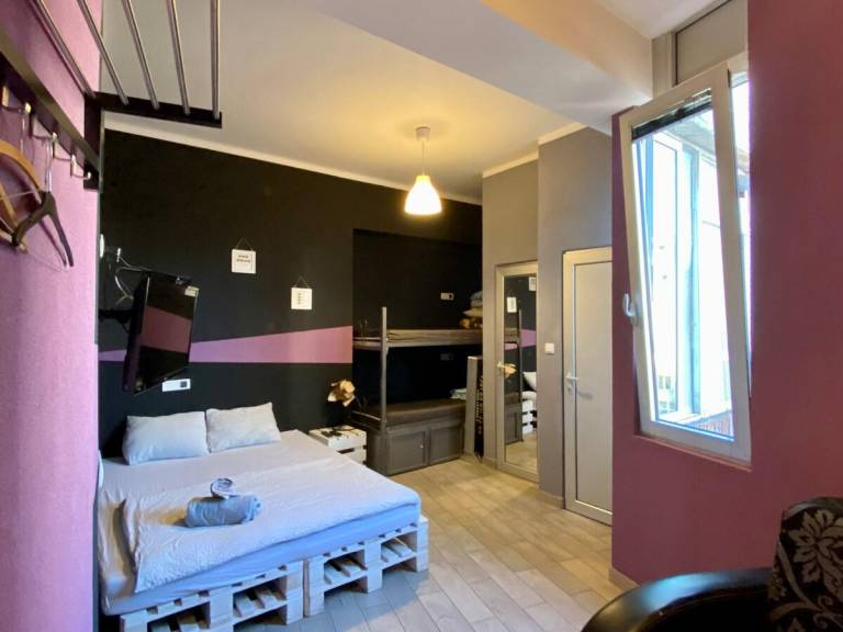 Amazing Huge Flat with Incredible View, Savski Trg — photo 2