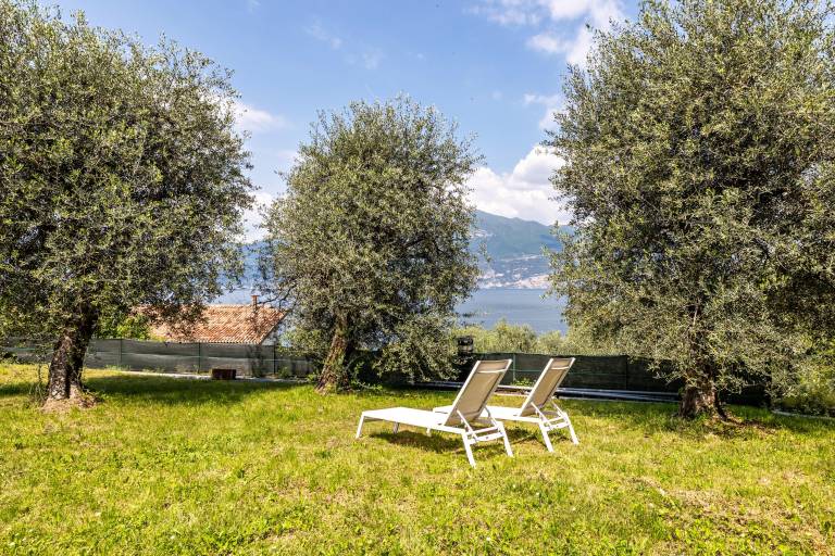 Apartment 'Casa Maria' with Lake View, Private Garden and Wi-Fi — photo 2
