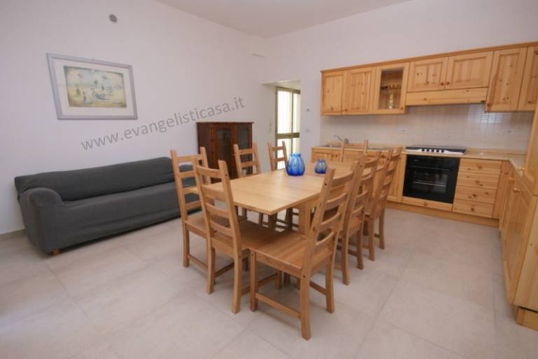 Villa with yard | Garden view — photo 2