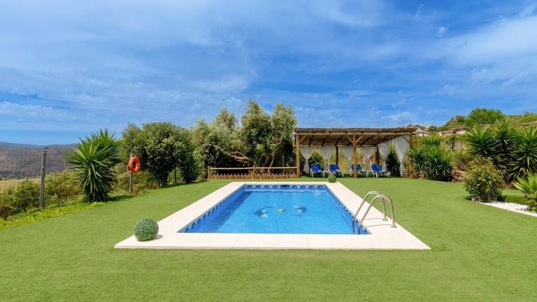 Villa  Algatocín