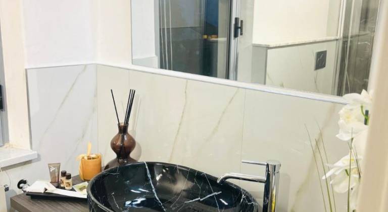 Apartment with private pool, sauna & jacuzzi | Perfect for remote work | Pets allowed — photo 5