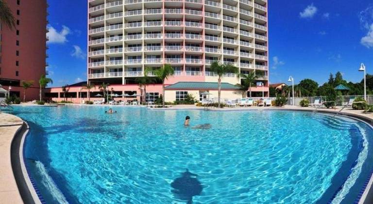 Blue Heron Beach Resort pet friendly — photo 3