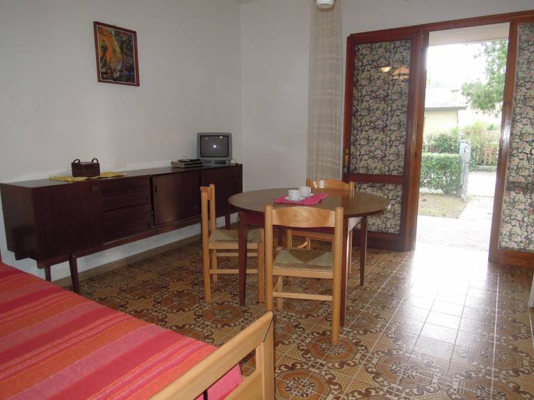 Comfortable villa in a quiet spot in Bibione — photo 2