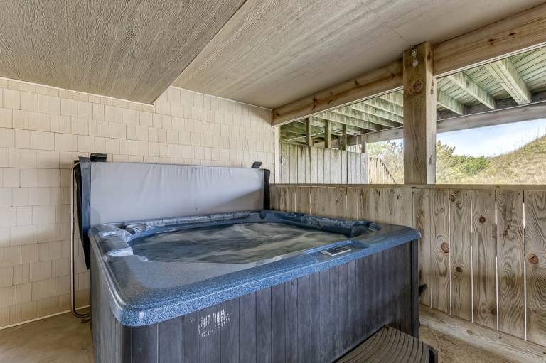 Sandfiddler Oceanfront Dog Friendly, Private Pool, Hot Tub Nags Head — photo 4