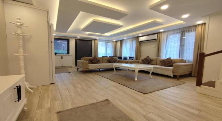 Fully equipped villa with garden, barbeque & patio | Perfect for remote work | Pets are welcome — photo 2