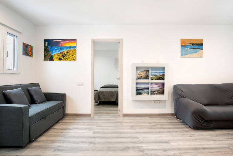 Fully equipped vacation home with patio, fast internet & barbecue | City view | Good for workation | Pets allowed — photo 2