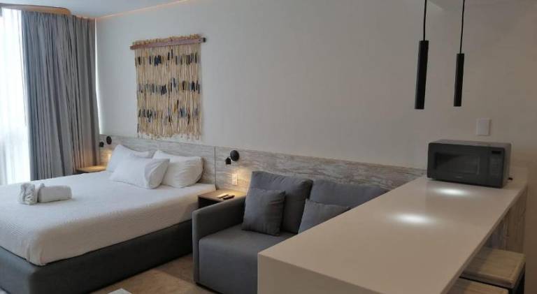 Apartment with pool in Tulum