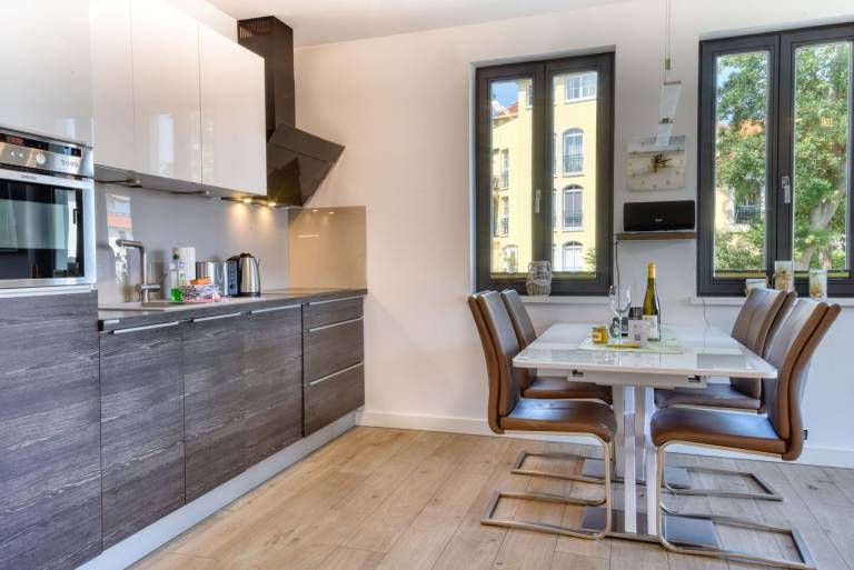 Lichtdurchflutete Ferienwohnung 'Lachmöwe' in Baabe: Meerblick, Komfort — photo 4