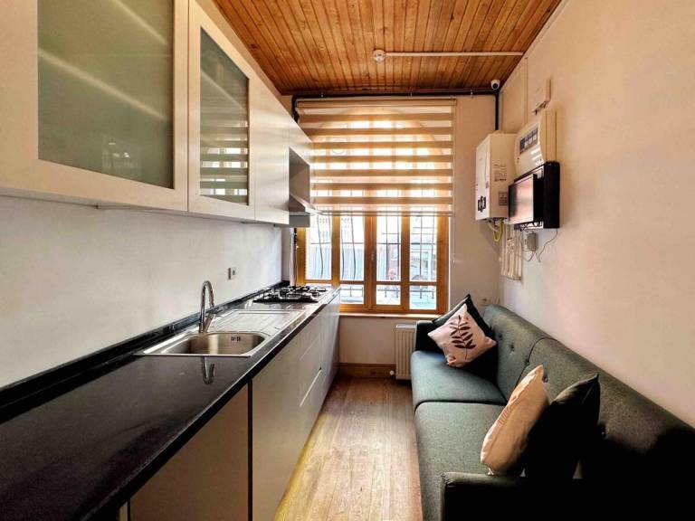 House | Next to Taksim Square | Good for workation — photo 4