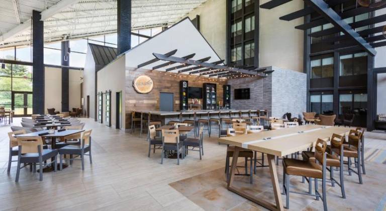 Holiday Inn Roanoke - Valley View By IHG — photo 4