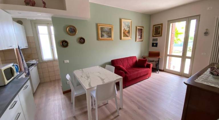 House with 2 rooms for 5 persons in Treviso
