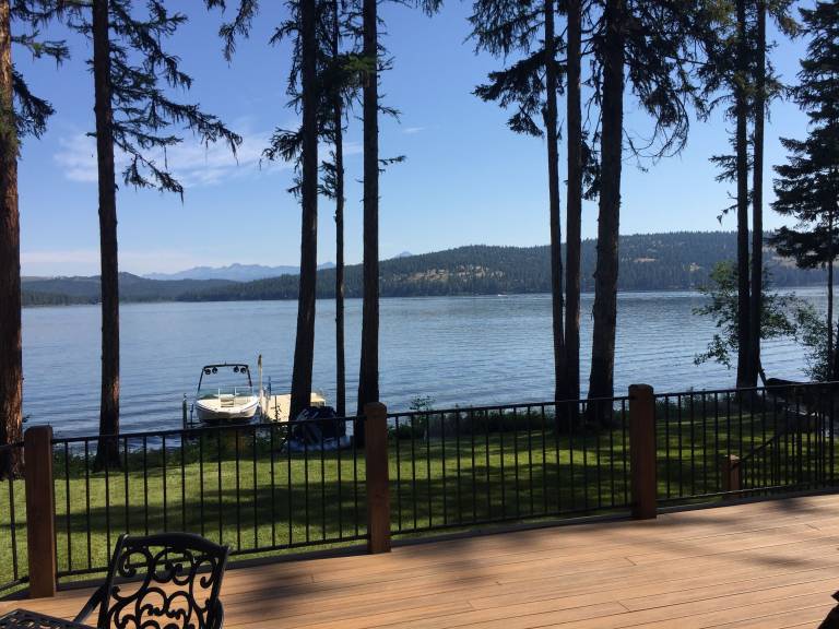 Seeley Lake Vacation Rentals from 114 HomeToGo