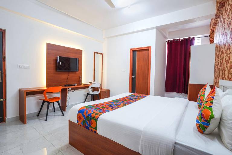 FabHotel Royal Platinum Suites Nr HSR Layout