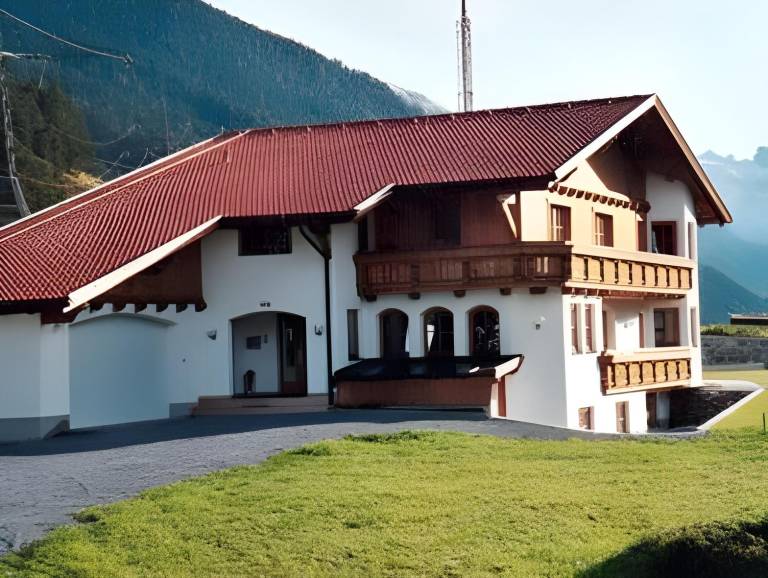 Pension Strolz in Sankt Anton am Arlberg
