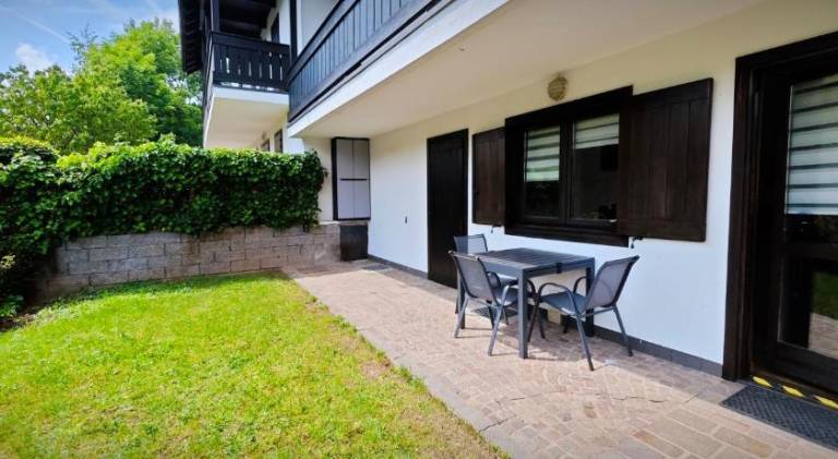 Rental apartment with 2 rooms for 4 persons — photo 4