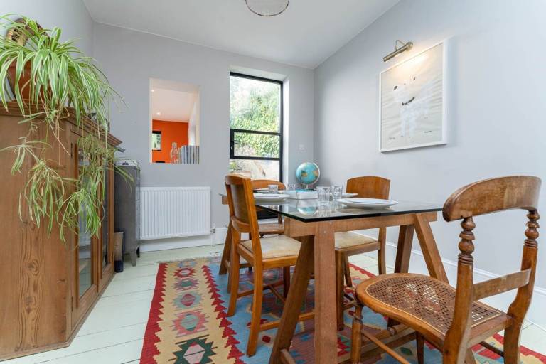 Child-friendly wonderful vacation home with garden & terrace | Close to Royal Pavilion | Dogs allowed — photo 2