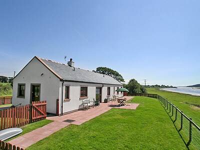 Cottage Caerlaverock
