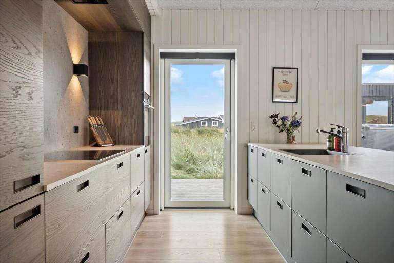 Fully equipped house with barbecue, hot tub & sauna | Next to the beach | Pet-friendly — photo 2