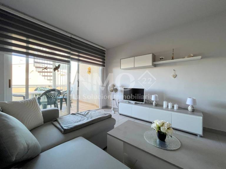 Holiday apartment with barbeque, yard & patio — photo 3