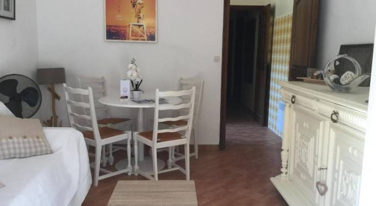 Apartment with 1 room for 6 persons — photo 2