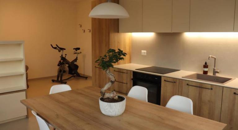 Apartment with 2 rooms for 5 persons in Affi
