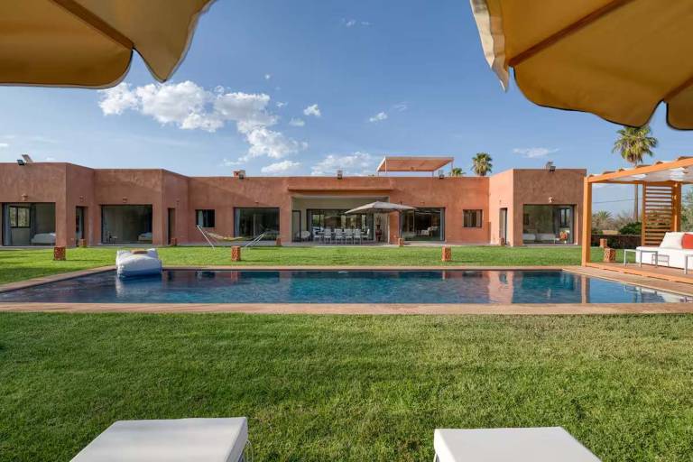 Villa  Sidi Bouzguia