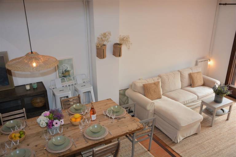 House with patio — photo 5