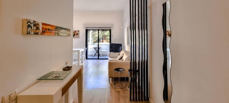 Apartment with patio | Close to Dizengoff Street — photo 3