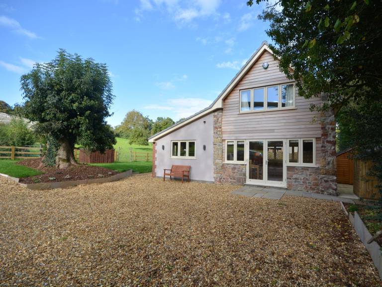 Cottage Chew Magna