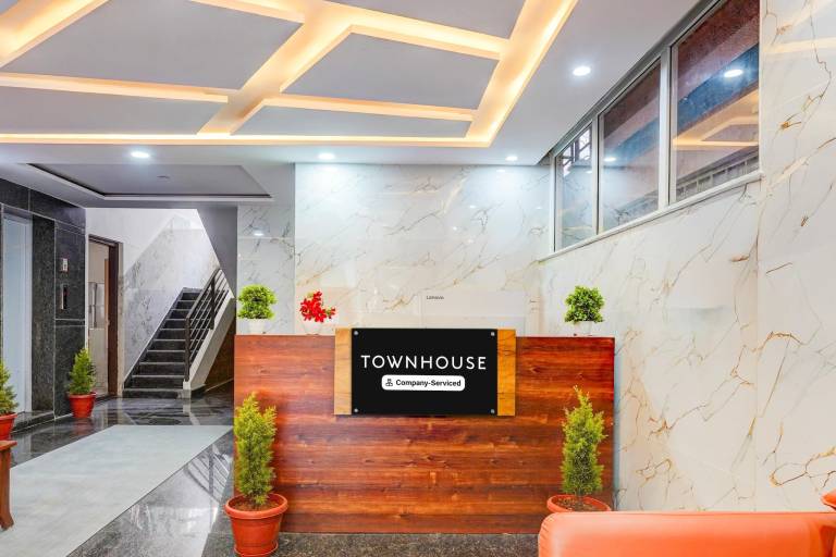 Super Townhouse Marathahalli
