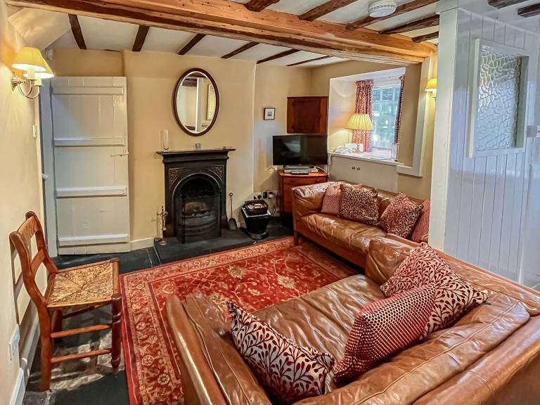 Family-oriented cottage with garden | River view | Pets are welcome — photo 2