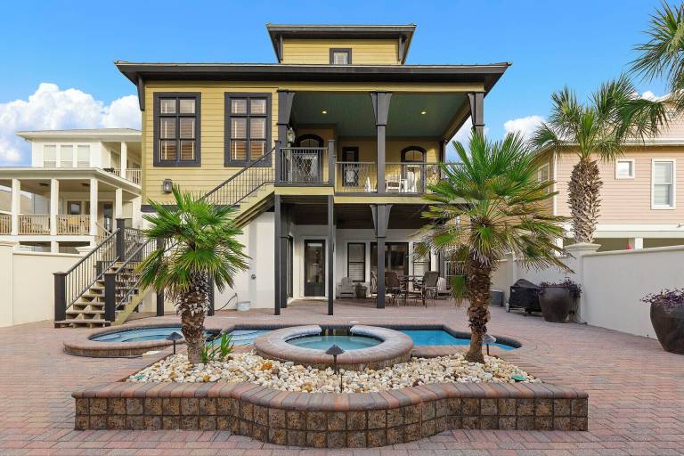 House Sandestin