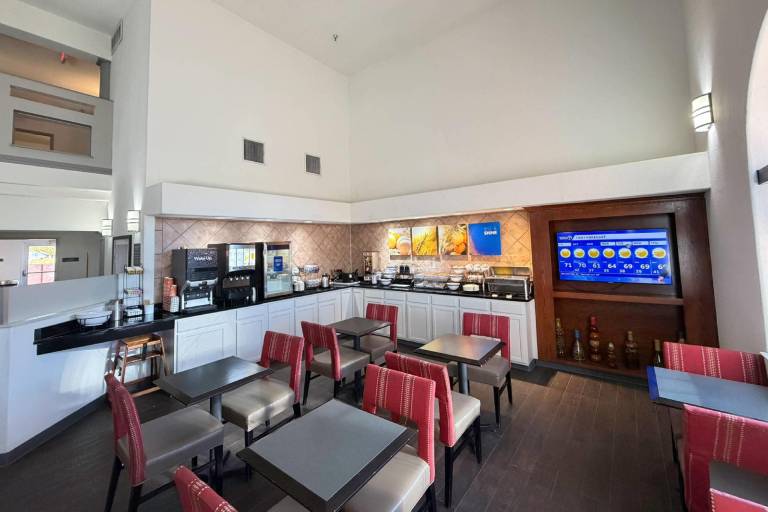 Comfort Inn Gallup I-40 Exit 20 — photo 4