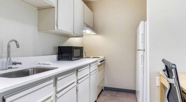 Extended Stay America Suites - Arlington - Six Flags — photo 4