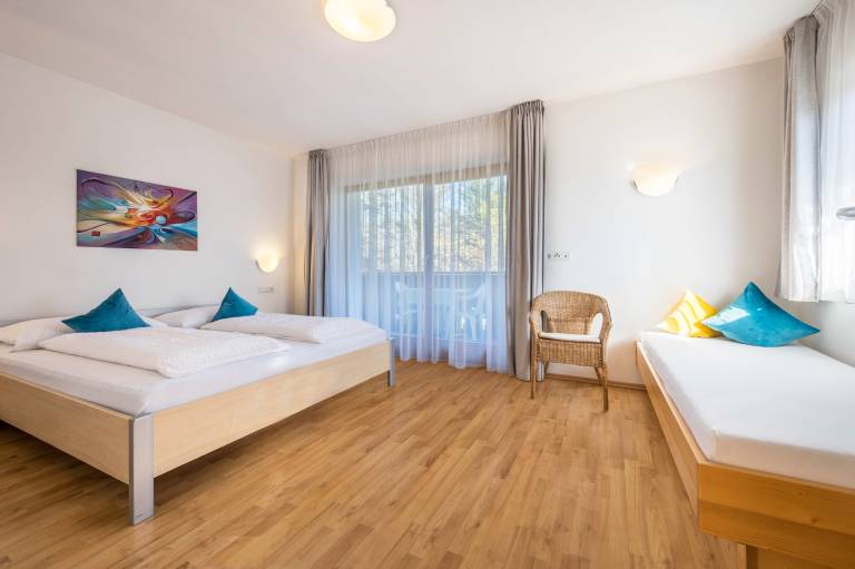 Apartment "Klementhof Nr 4" with Mountain View, Pool, Wi-Fi, Balcony & Garden — photo 3