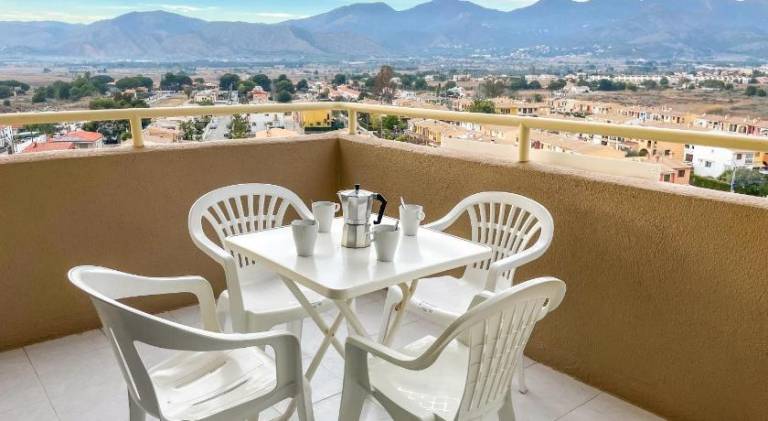 Holiday apartment with patio, yard & pool | Beach nearby | Pets are welcome in Benicassim