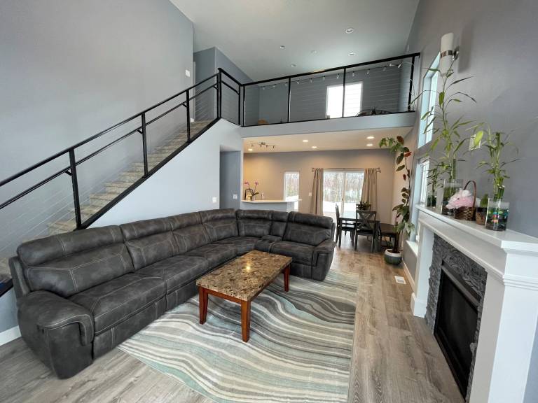 House  Wasilla