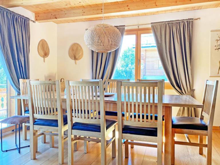 Chalet, terrace, balcony, fireplace or stove, parking, tv, 200m², Thyon — photo 3