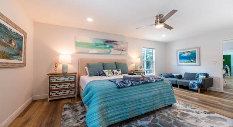 NEW! Blue Iguana! Tropical backyard oasis with heated pool, hot tub, fire table, and more! — photo 2