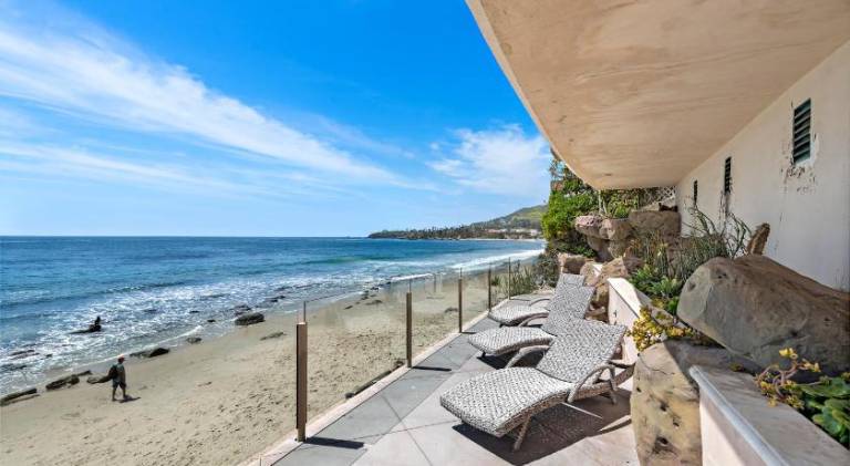 Villa with jacuzzi | Beach nearby | Dogs allowed — photo 4