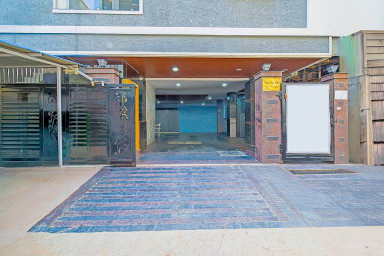 Super Collection O Gachibowli Phase 2 Near ISB