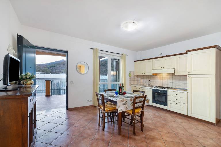 Pleasant holiday apartment with yard, fast internet & pool | Garden view | Pets allowed — photo 3